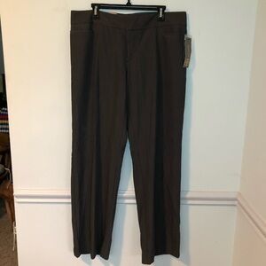Daisy Fuentes Dark Gray Ultimate Slim Fitting Mid Rise Dress Pants Size 16